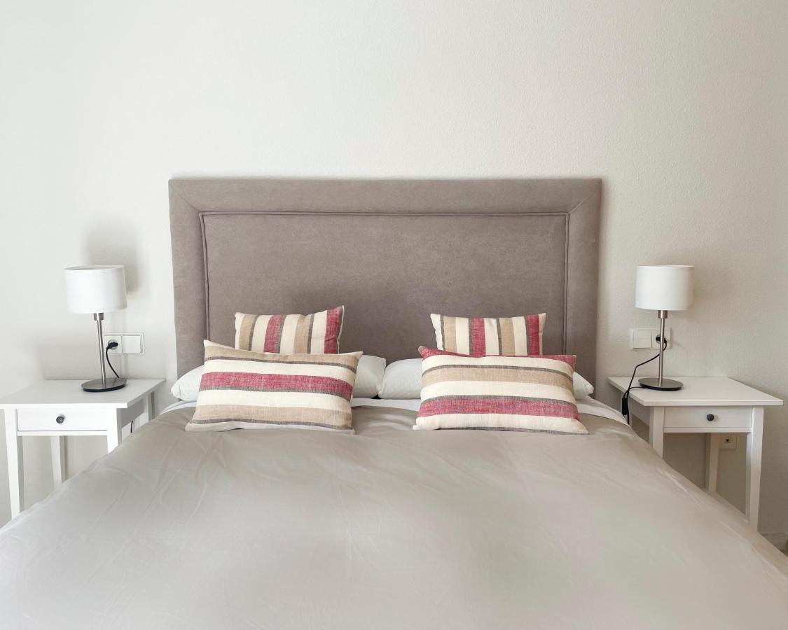 Holidays2Malaga Tomas De Echeverria 150 Mts To Beach & High Speed Wifi & Parking Apartment Exterior photo